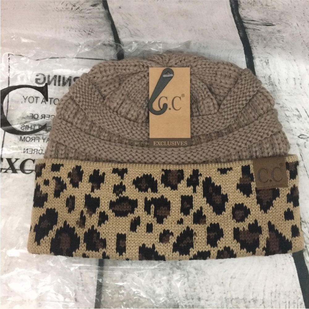 Nwt CC beanies